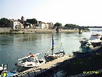 Arles folyópart